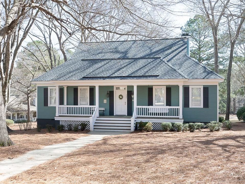 1st image of 133 Oakton S