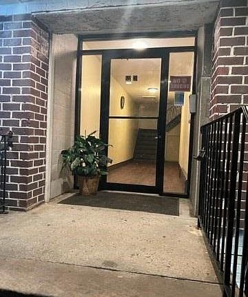 5th image of 89-19 170th Street