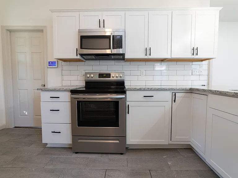 84 Sheffield Ave #1 — Photo 4