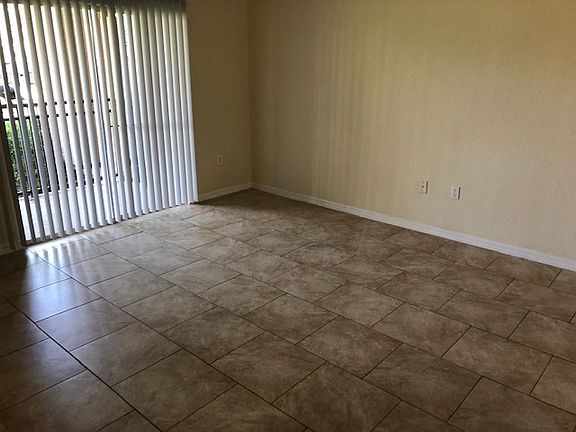 4th image of 5537 P G A Blvd Unit 4525