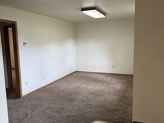 5th image of 3712 Swenson Ave #3
