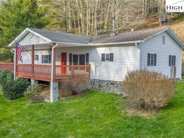 3160 Roundabout Road, Creston, NC 28615