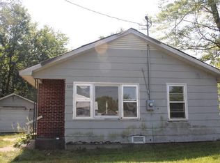 524 W McKown St, Buffalo, MO 65622