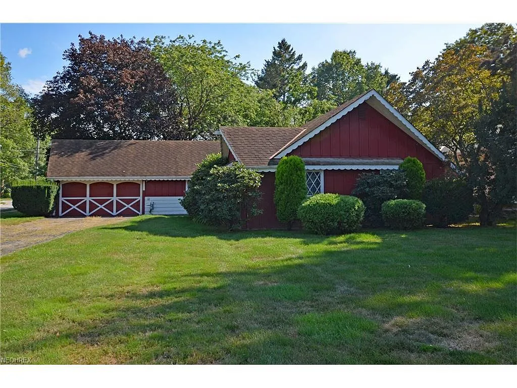 31211 Bexley Dr photo 1