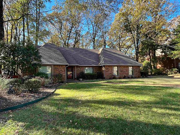 2nd image of 2419 Windy Oaks Dr
