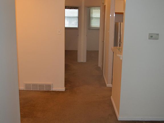4th image of 4426 Strahle St Floor 1