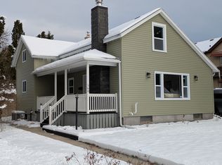 160 Guilford St, Sheboygan Falls, WI 53085