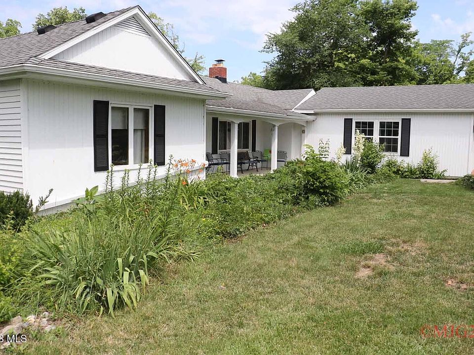 1st image of 24441 W River Rd