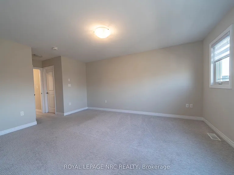 1217 Uppers Ln — Photo 16