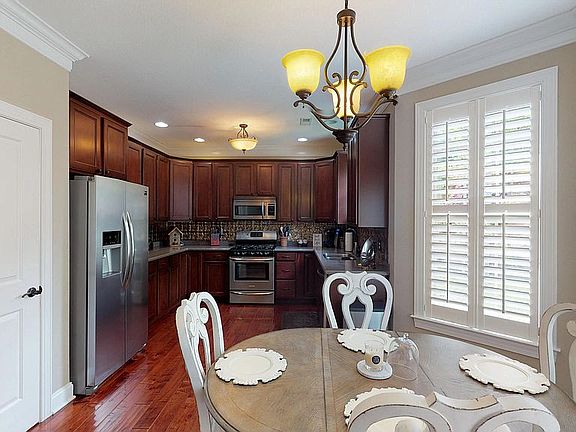 3rd image of 2612 Beaver Trace Ln