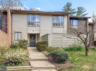 11602 Hunters Green Ct, Reston, VA 20191