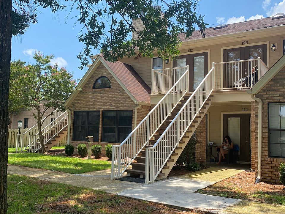 1st image of 5001 Grande Dr APT 122