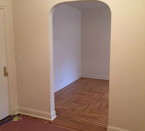 3rd image of 639 W 204th St APT 4F