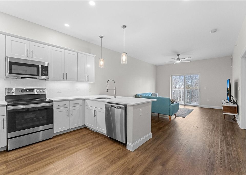 1st image of 3312 Briarwood Vlg #3312