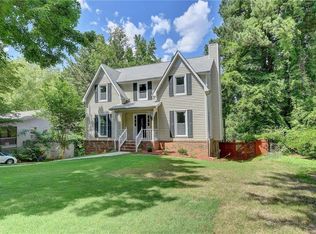 2826 Mountbery Dr, Snellville, GA 30039