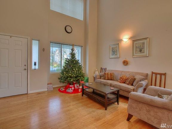 4th image of 1402 Williams Ave NW