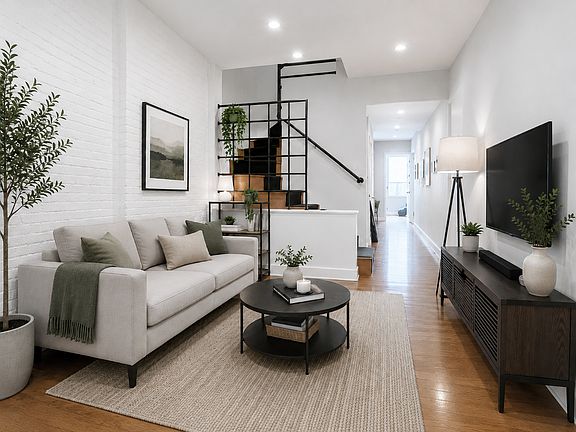 2nd image of 1129 Lexington Ave APT 2