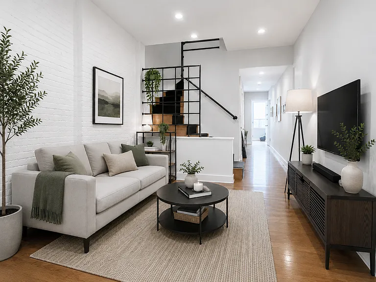 1129 Lexington Ave #1 — Photo 1
