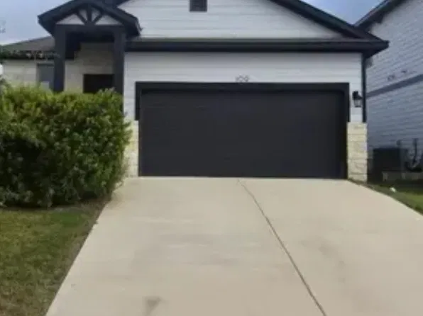 109 Drifter Ln, Jarrell, TX 76537