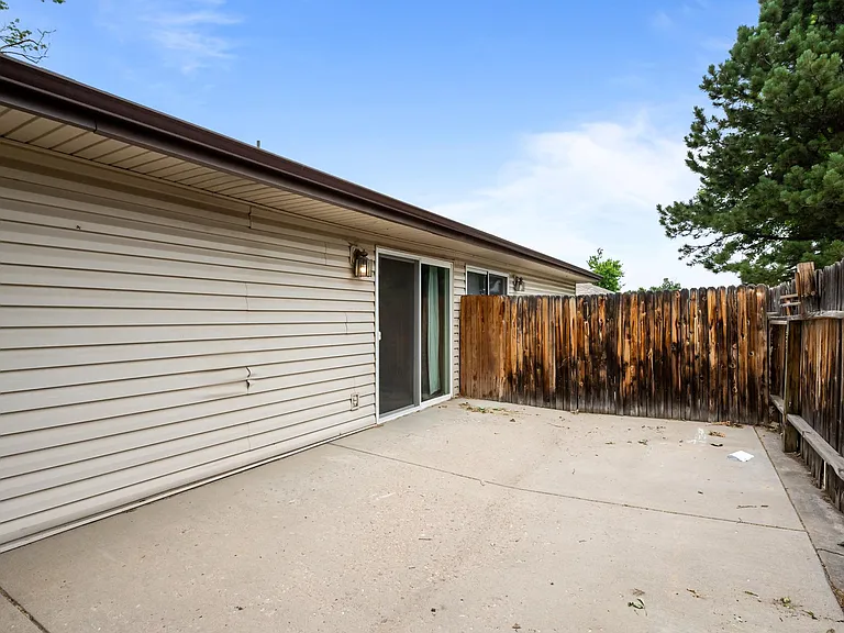 5261 Meade St — Photo 17