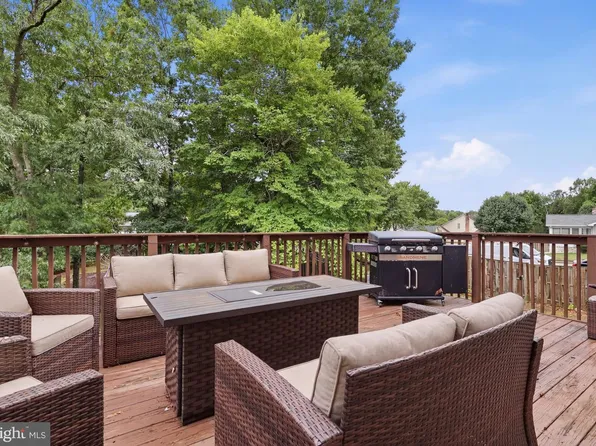 102 Wood Duck Cir, La Plata, MD 20646