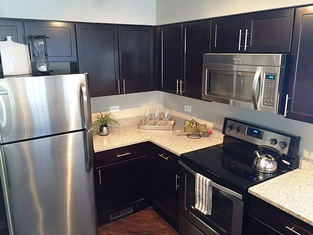 1st image of 1836 Michigan Ave APT 104