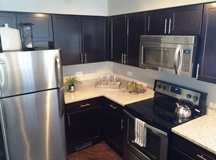 1836 Michigan Ave APT 104, Naperville, IL 60563