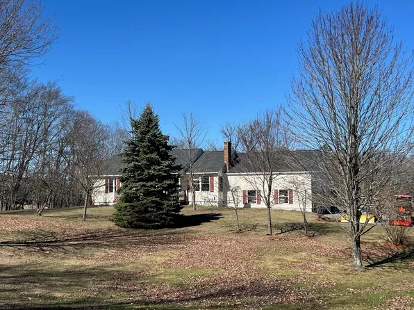 2148 Dover Road, Epsom, NH 03234