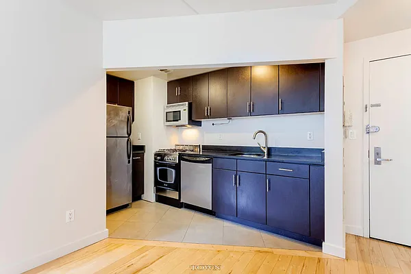 Rented by Town Residential | media 2