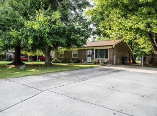 2401 Determine Ct, Louisville, KY 40216