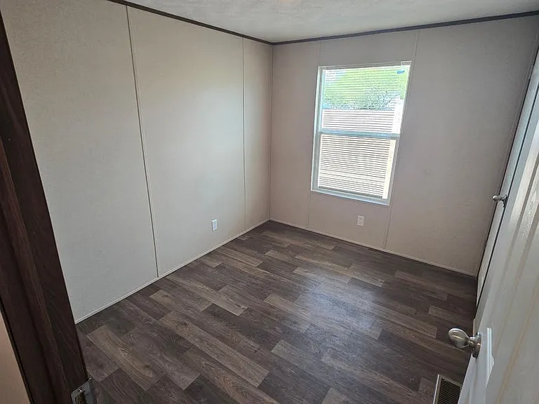 5800 E Hermans Rd #2 — Photo 18