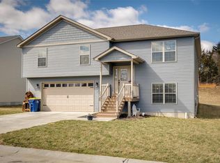 407 Godsey Dr, Union, MO 63084
