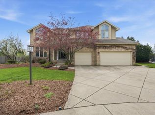 1816 Rosewood Ln, Munster, IN 46321