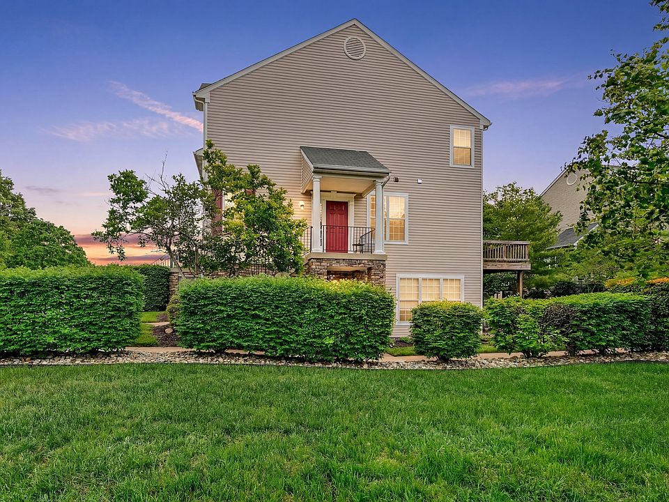 1st image of 8603 Willow Leaf Ct