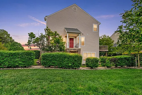 8603 Willow Leaf Ln Photo 1