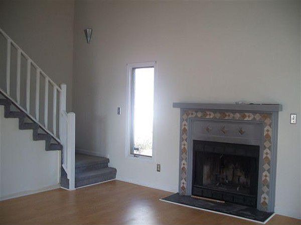 2nd image of 26 Foxcroft Ln