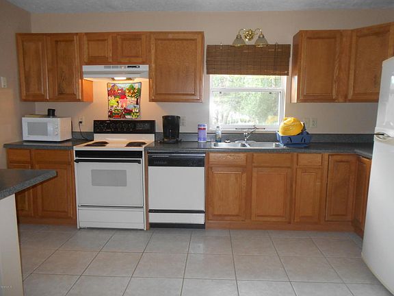 5th image of 24465 NE 127th St