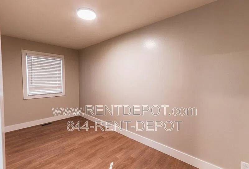 2 bed, 1.0 bath, 635 sqft, $879 — Photo 4