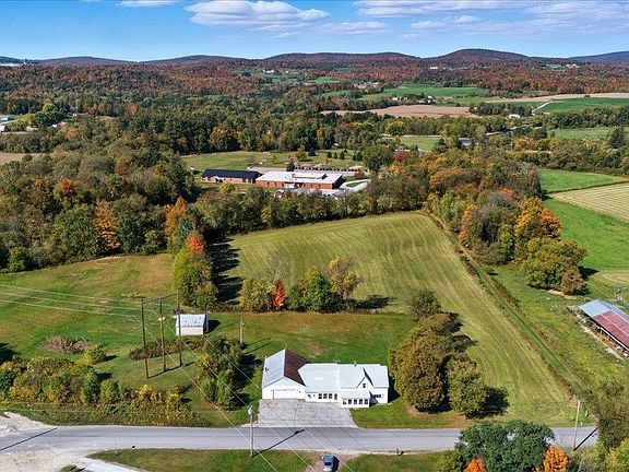 5th image of 455 Hardwood Hill