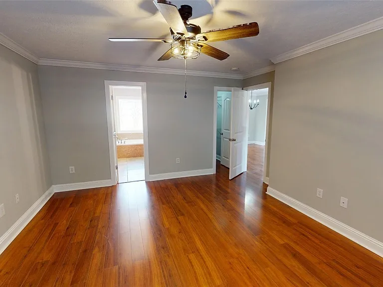 109 Sheila Blvd — Photo 14