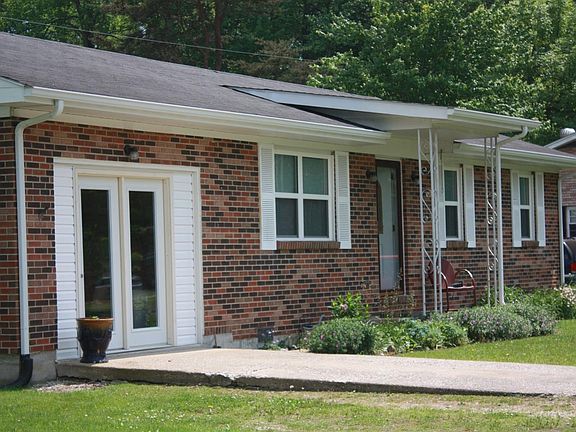 2nd image of 548 Pamela Dr