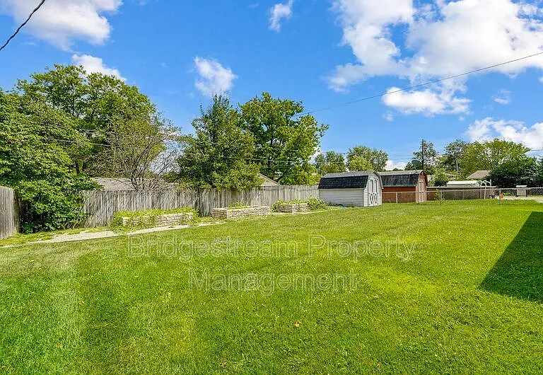 4354 Meadowcroft Rd — Photo 24