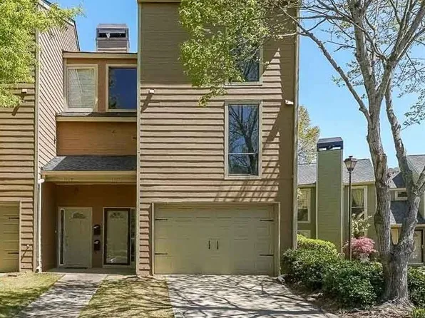 1107 Riverbend Club Dr SE, Atlanta, GA 30339