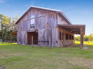 2883 Tank Rd, Odum, GA 31555