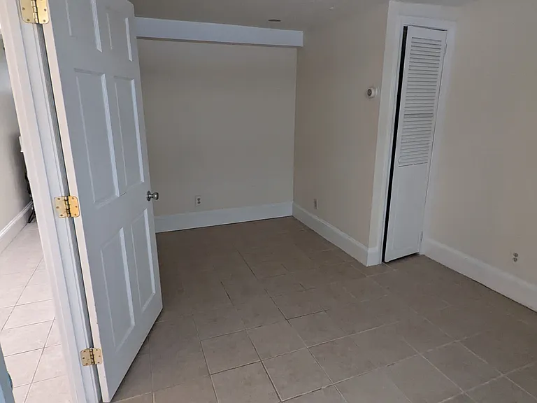 15 Egerton Rd #1 — Photo 19