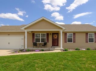 128 Trotters Creek Ln, Wright City, MO 63390
