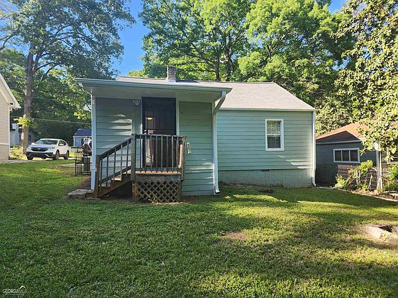 3rd image of 2577 Eastwood Dr