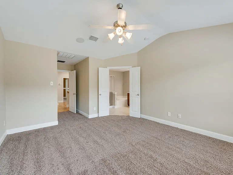 2629 Chambers Dr — Photo 14