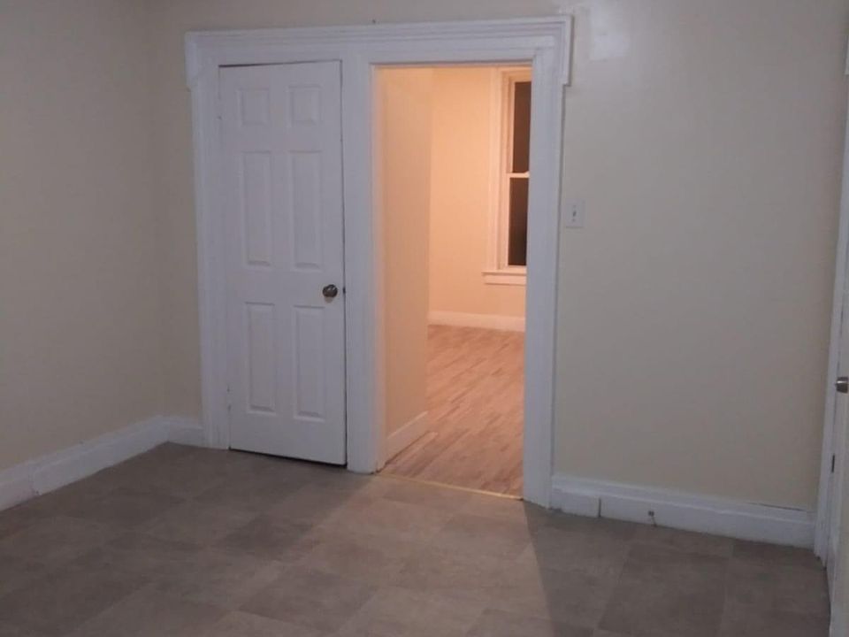 to bedroom