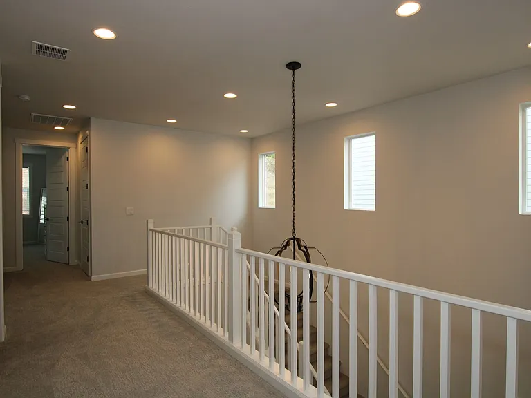 9668 Prospect Pl — Photo 6
